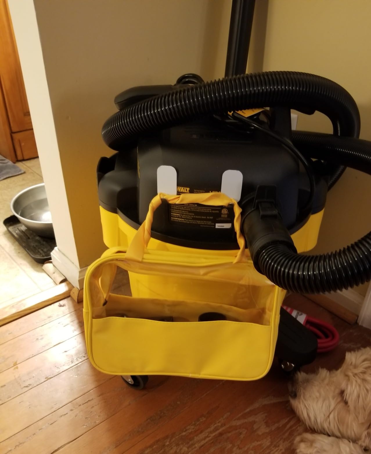 DEWALT Shop Vacuum 6 Gal 4 HP Poly Wet/Dry Vacuum with Blower DXV06P customer photo 1