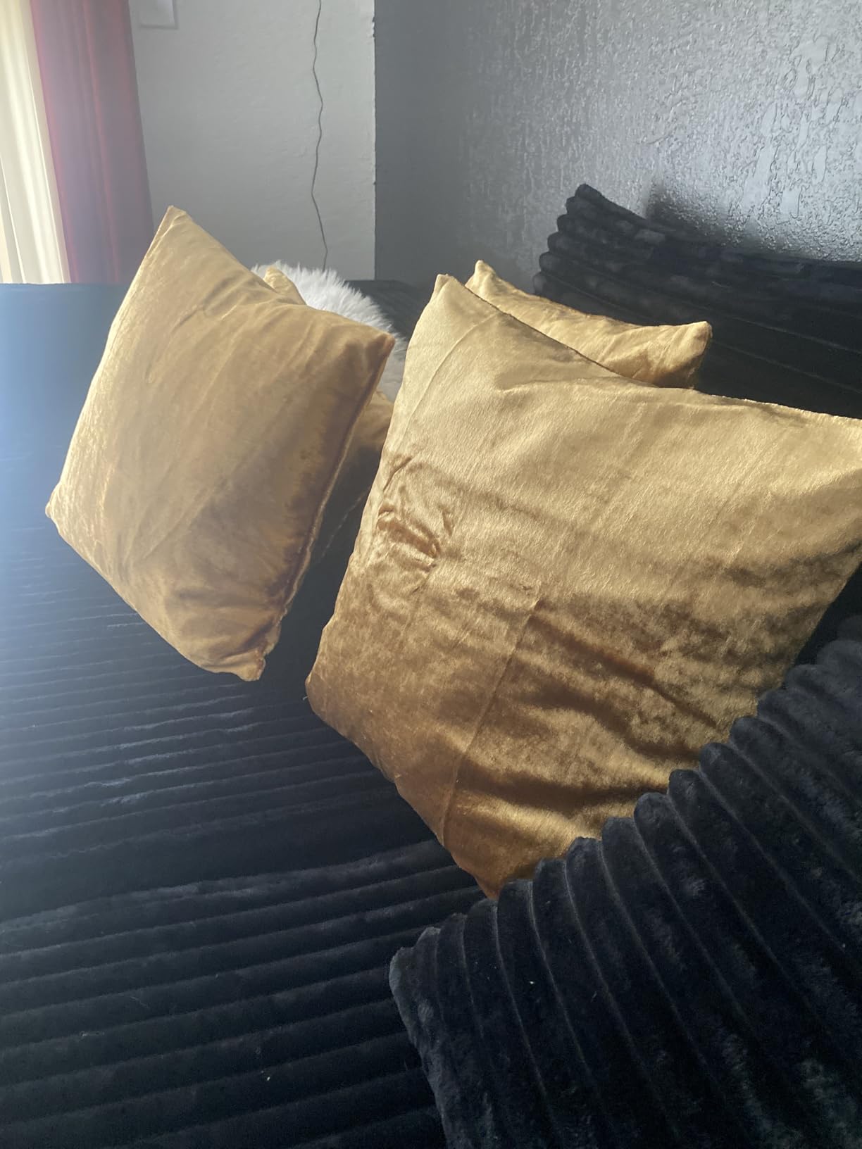 Phantoscope 18x18 Pillow Inserts, Throw Pillow Inserts for Couch, Pack of 4 customer photo 1