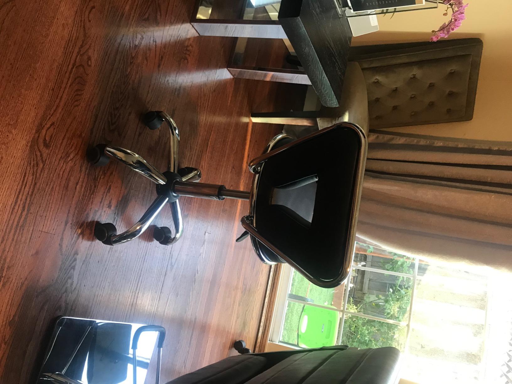 Yaheetech Adjustable Rolling Stool Nail Tech Chair with Backrest, Black customer photo 1