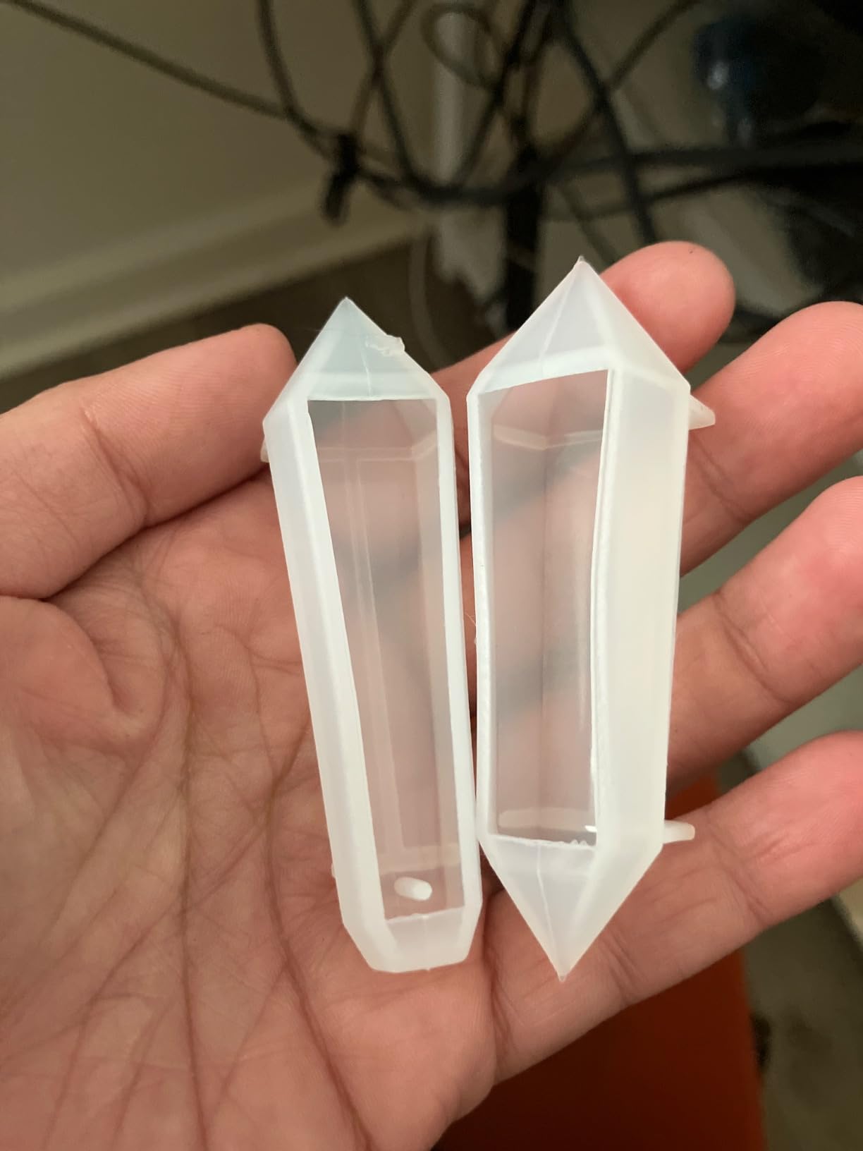 LET'S RESIN Resin Molds 18Pcs Pendulum Crystal Silicone Molds,Multi-Facet UV Resin Jewelry Molds for Quartz Crystals Pendants, Necklace customer photo 2