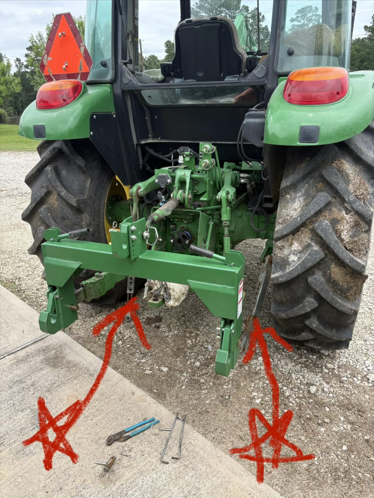 Titan Attachments 3 Point Quick Hitch Adaption to Category 1 Tractors, 3000 LB Lifting Capacity, 27.5