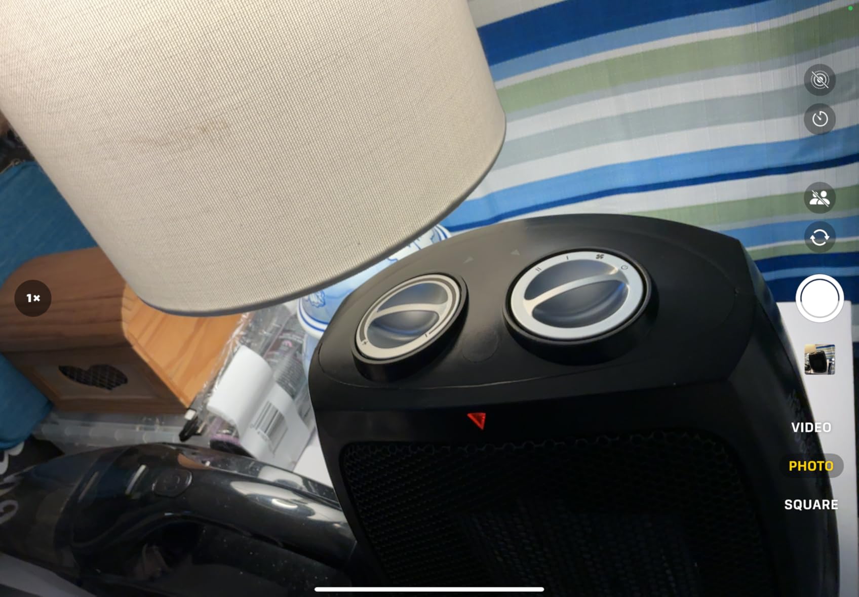 BLACK+DECKER Personal Ceramic Heater, 1500 Watts, BHDC201, Black customer photo 2