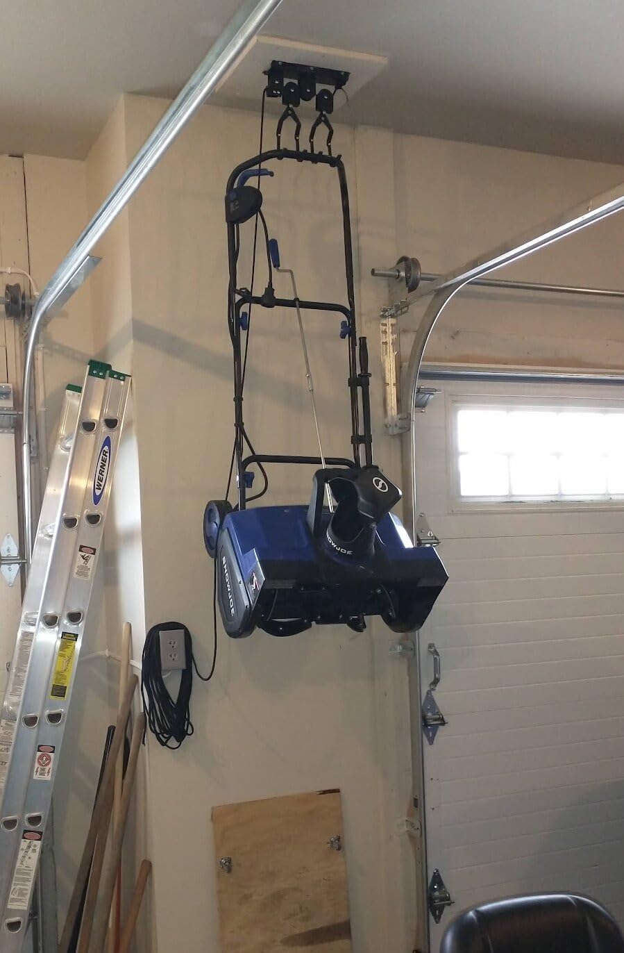 Bike Lift Hoist for Garage Ceiling, Heavy Duty Ceiling Mountain Bicycle Hanger Pulley Rack 100 lb Capacity customer photo 1