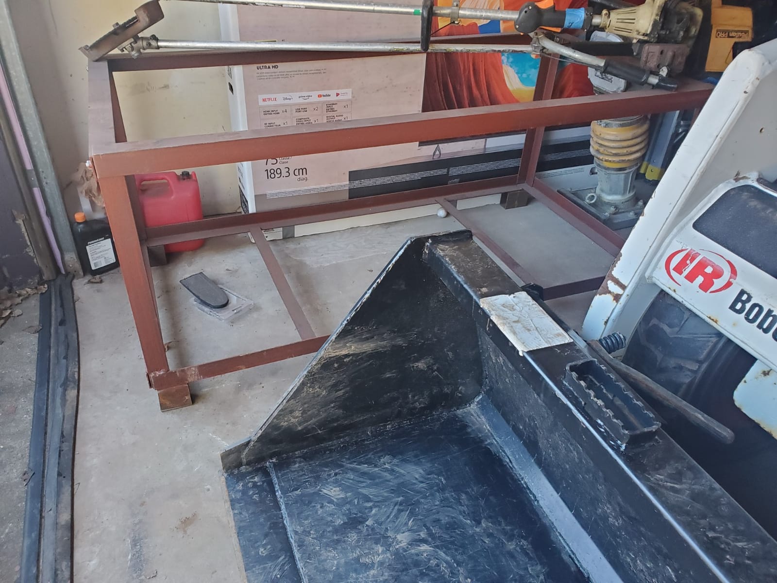 Titan Attachments Skid Steer Bucket Attachment V2 60