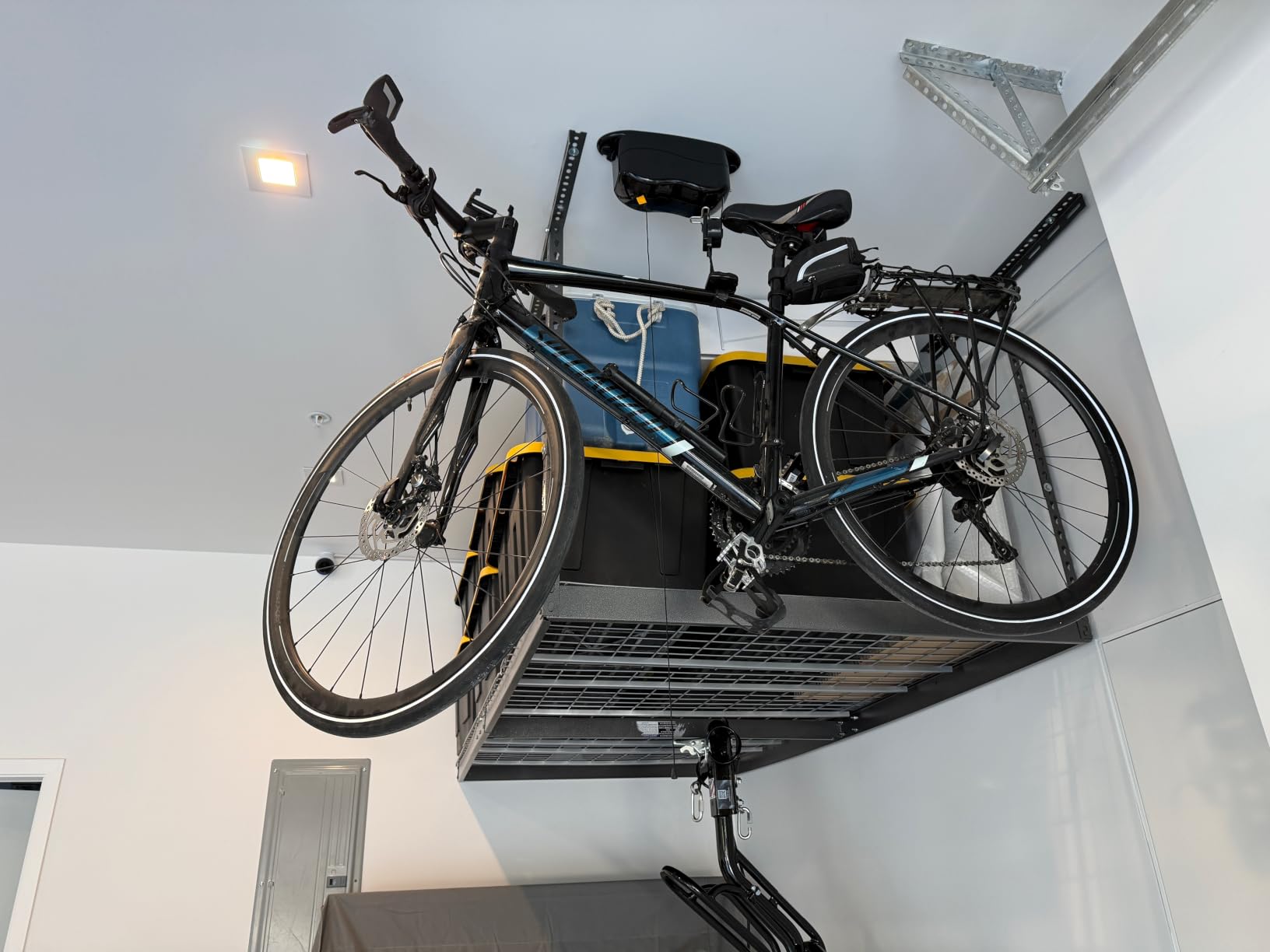 Kradl - Spring-Powered Ceiling Bike Hoist and Rack for Effortless Storage customer photo 2