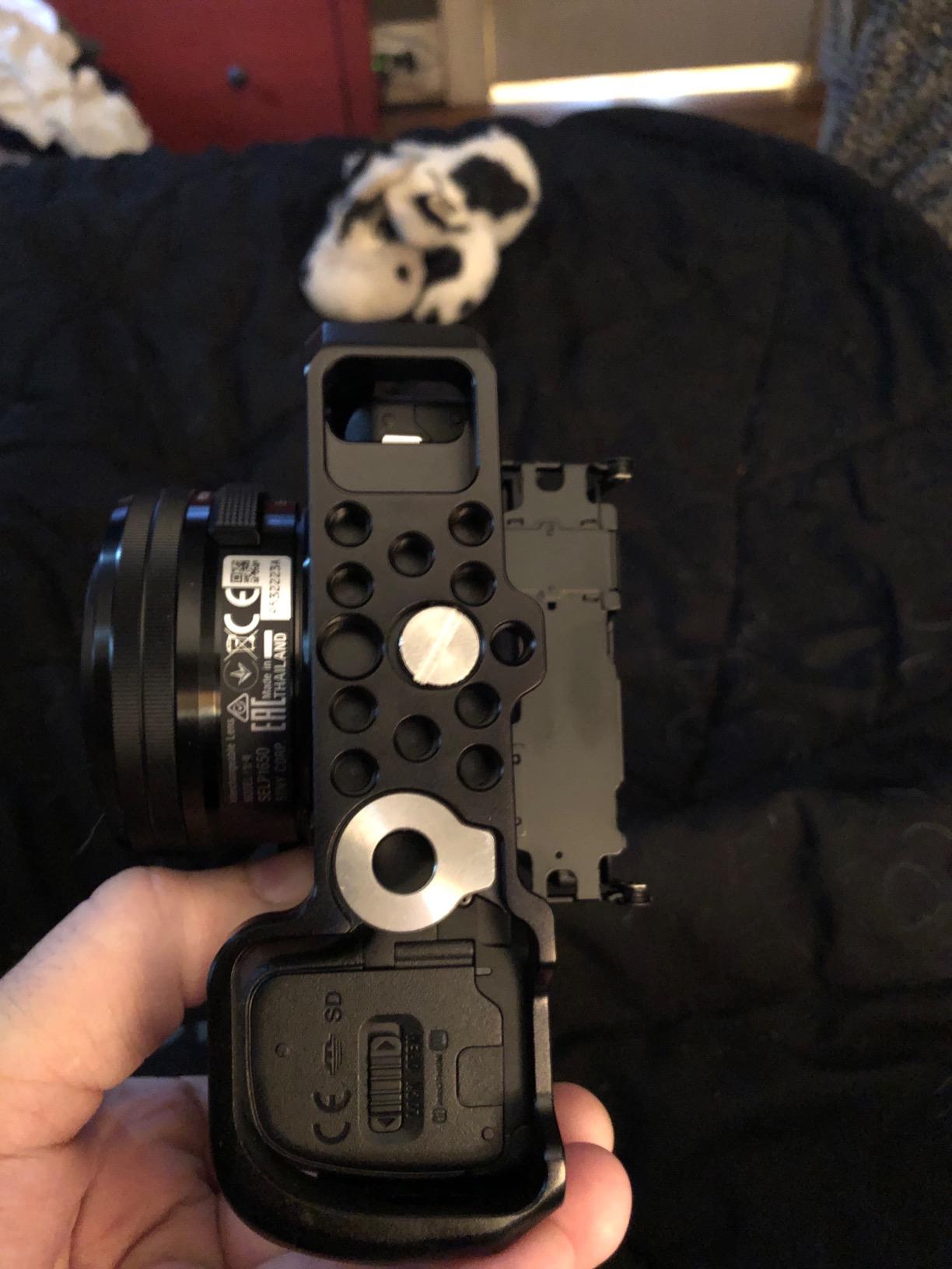SmallRig Aluminum Alloy Camera Cage Rig for Sony A6400/A6100/A6300/A6500 customer photo 2