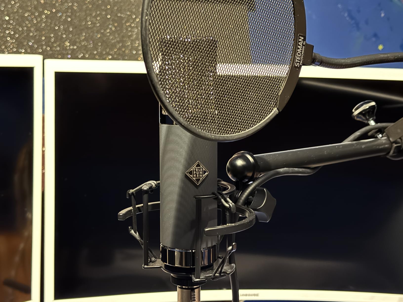 Telefunken TF51 Large-diaphragm Tube Condenser Microphone customer photo 1