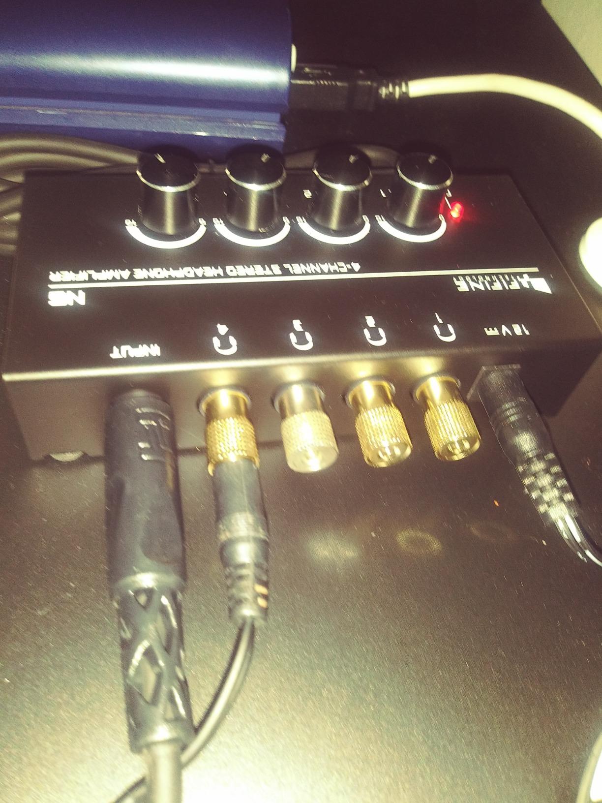FIFINE N6 4 Channels Metal Stereo Headphone Amplifier for Audio Mixer customer photo 2