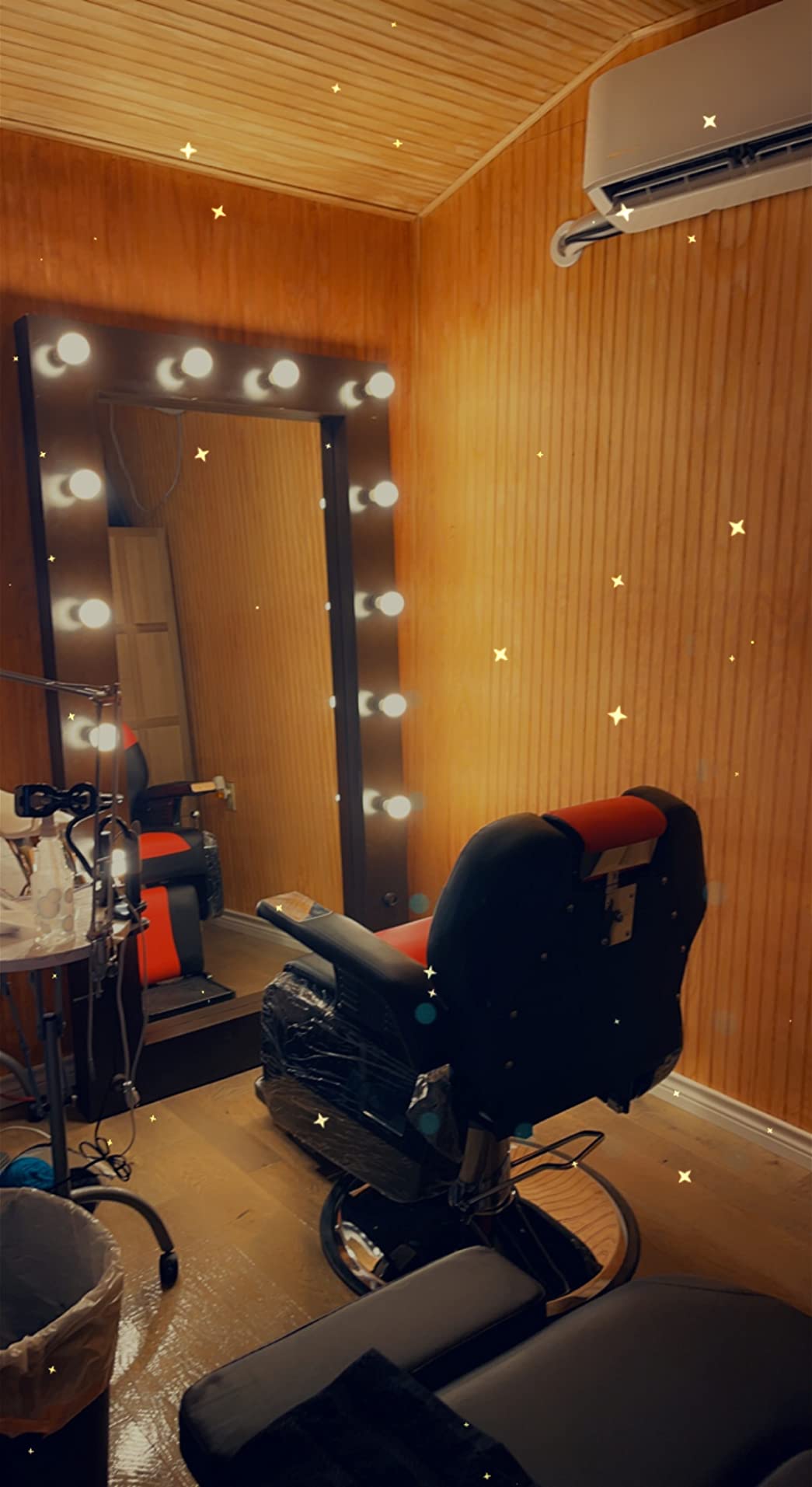BarberPub Hydraulic Reclining Barber Chair Styling Chair 2688 (Black) customer photo 2