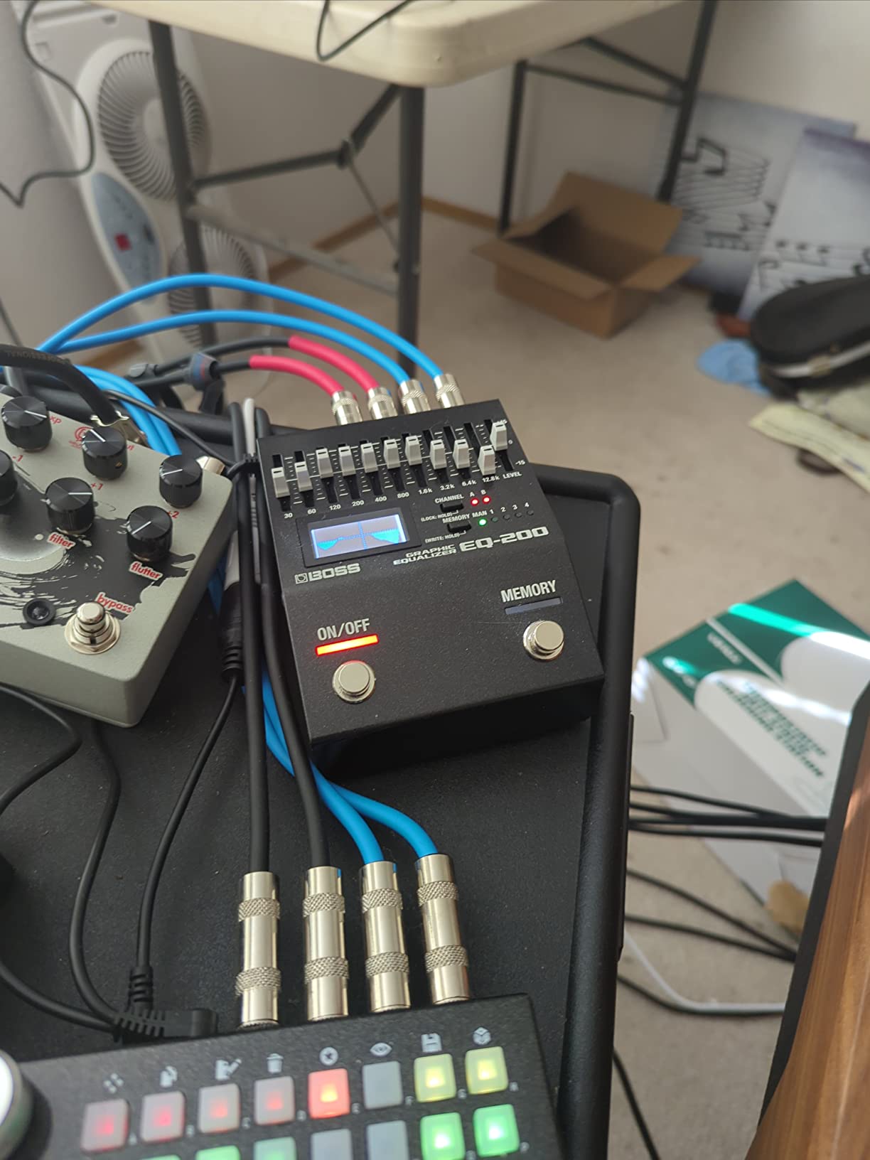 BOSS EQ-200 Graphic Equalizer (EQ-200) customer photo 2