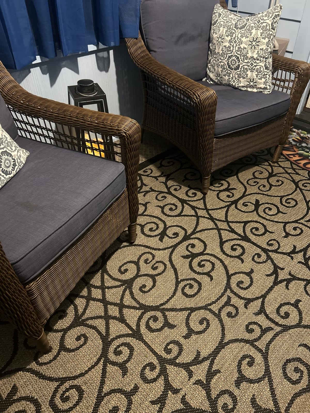 JONATHAN Y Vintage Filigree Indoor Outdoor Area Rug 8X10 Black/Khaki, Madrid Textured Weave for Backyard, Patio, Porch, Easy-Cleaning, High Traffic, Pet-Friendly, Non-Shedding (SMB107A-8) customer photo 2