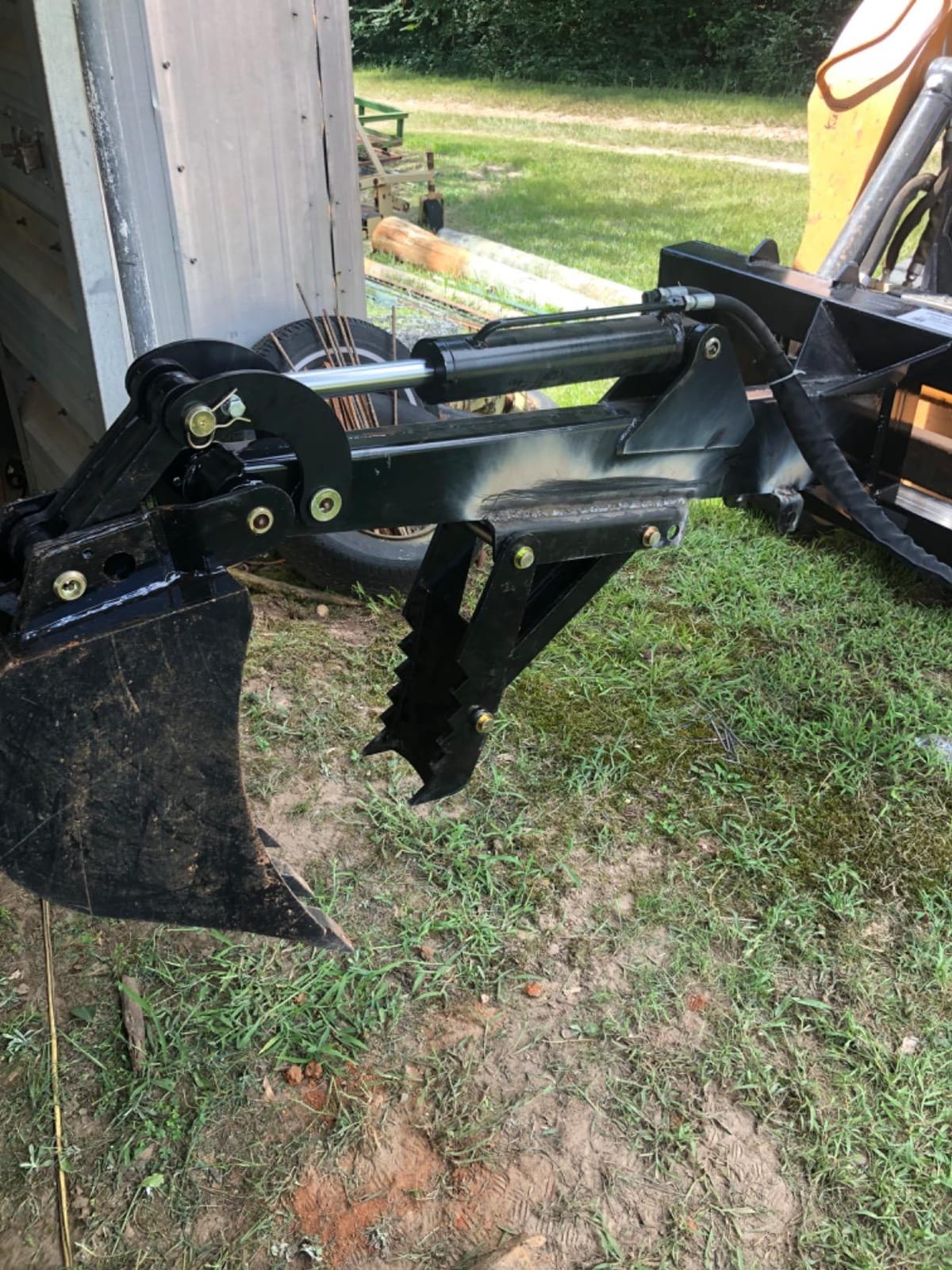 32 inch Backhoe Excavator Thumb Attachments Weld On Adjustable Boom Tractor Excavator 1/2Inch Teeth Thick Steel Plate Assembly 12MM Bolt-On Design customer photo 1