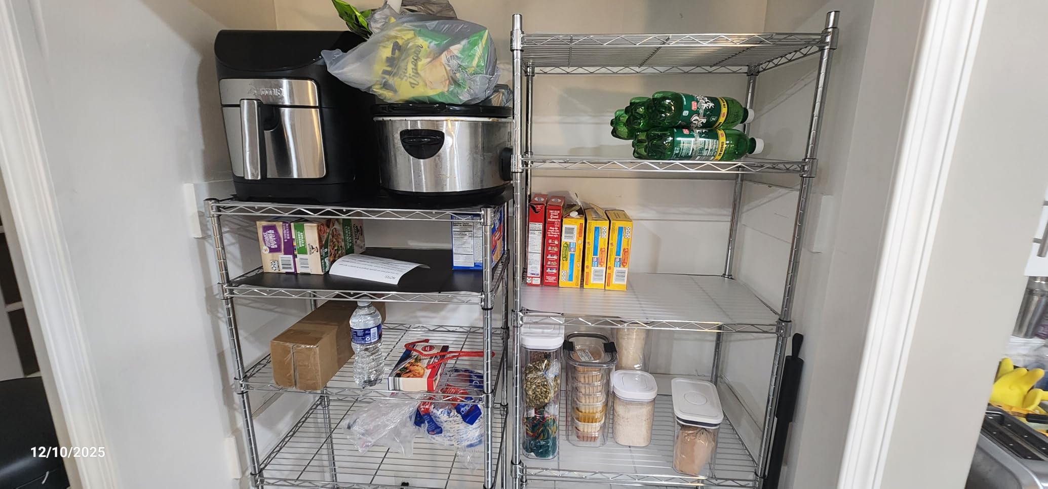 Finnhomy 8-Tier Wire Shelving Unit Adjustable Steel Wire Rack Shelving 8 Shelves Steel Storage Rack or Two 4-Tier Shelving Units with PE mat, Leveling Feet and Safety Device, NSF Certified, Chrome customer photo 1