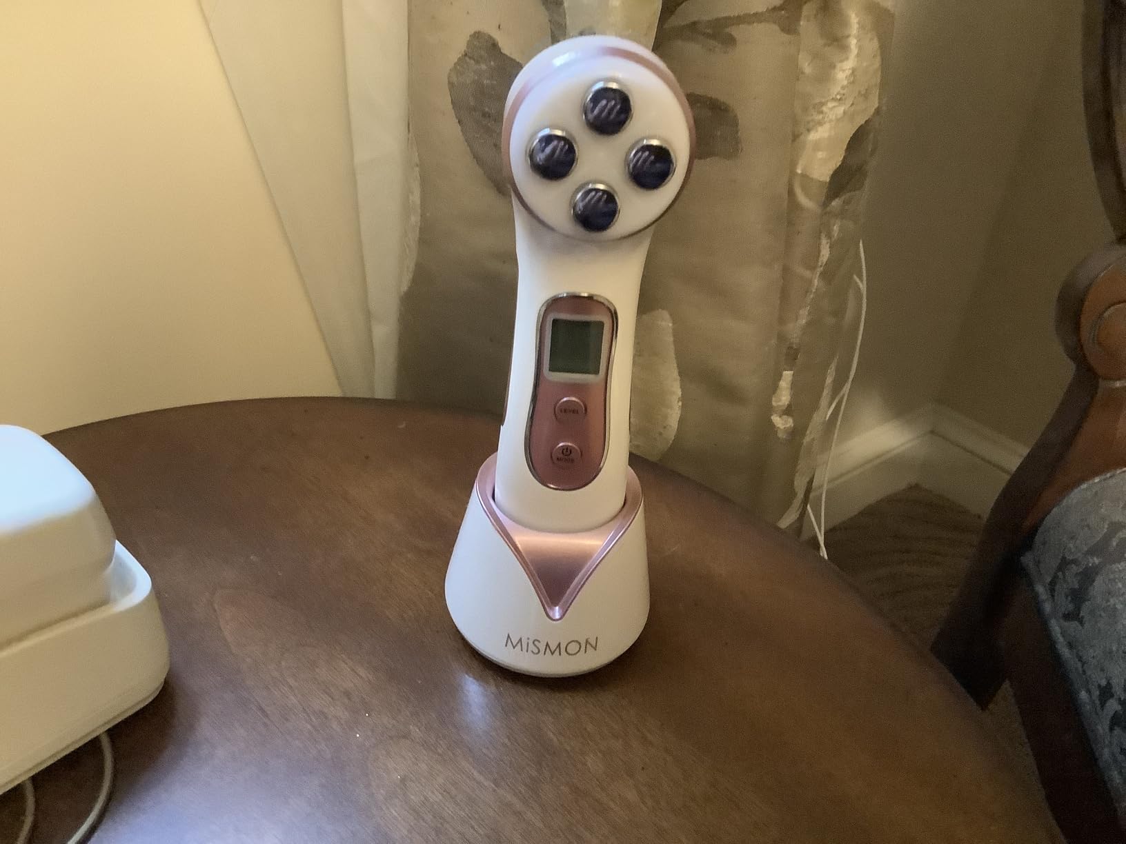 High Frequency Facial Machine Light Theraphy Micro-Current Device, 5 in 1 Multifunctional Facial Massager for Face customer photo 1