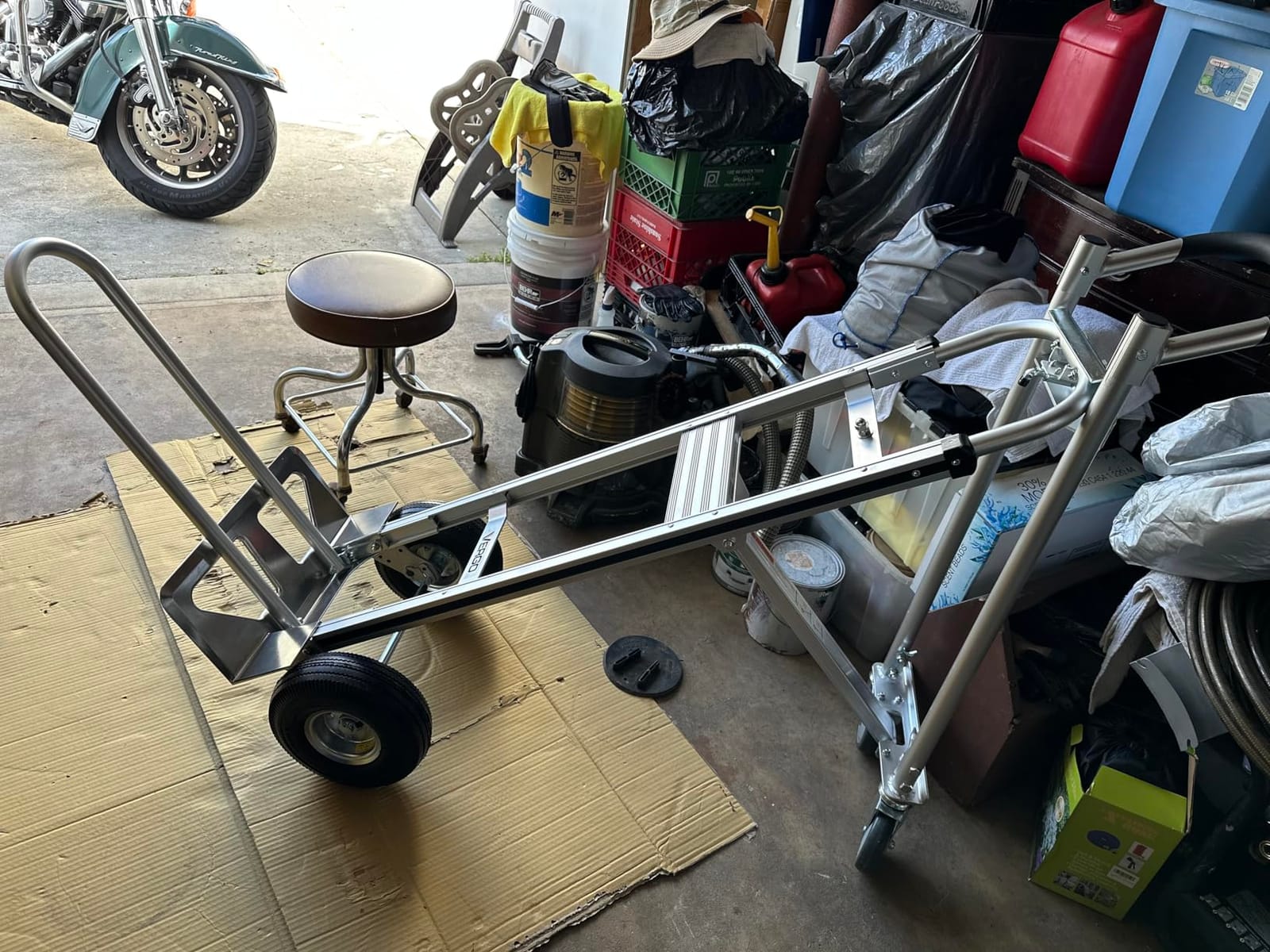 Vergo Industrial Convertible Hand Truck - AS7B Heavy Duty Aluminum 2 in 1 Dolly (800 lb Capacity) Lightweight Reinforced Frame, Ergonomic Handle, Superior Mobility Moving Dolly (2 Positions, 63