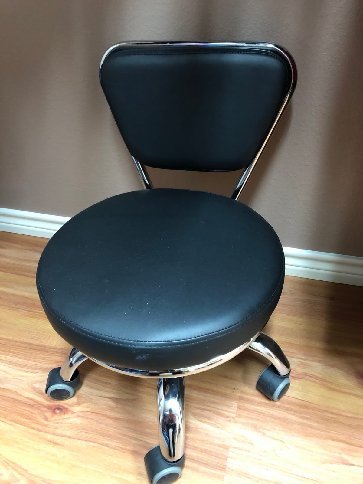 MAYAKOBA Dayton Rolling Bathroom Seat (Cappuccino) Pneumatic, Short Stool with Adjustable Height 13