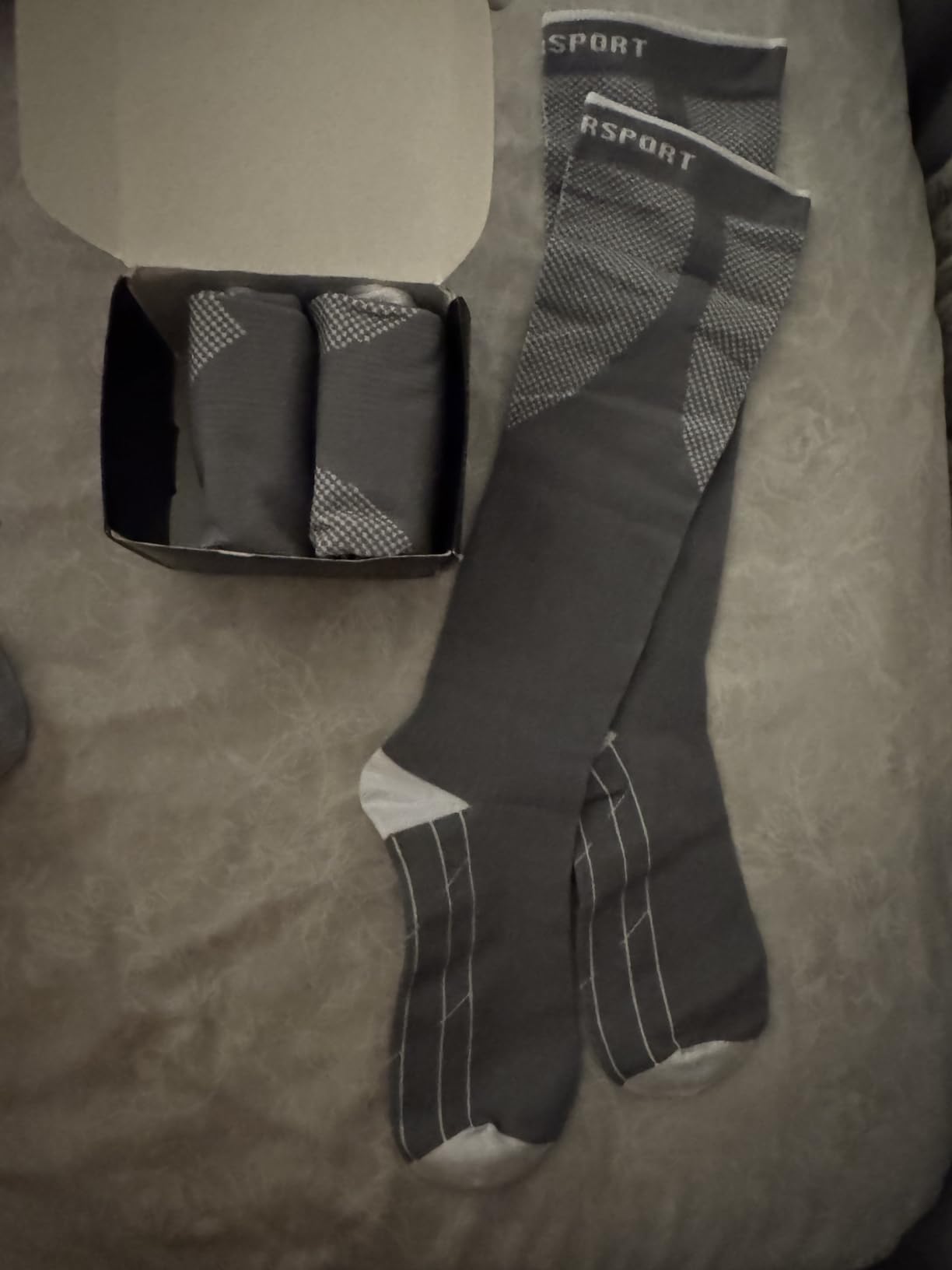 CS CELERSPORT 3/4 Pairs Compression Socks Women & Men 20-30mmHg for Flying customer photo 1