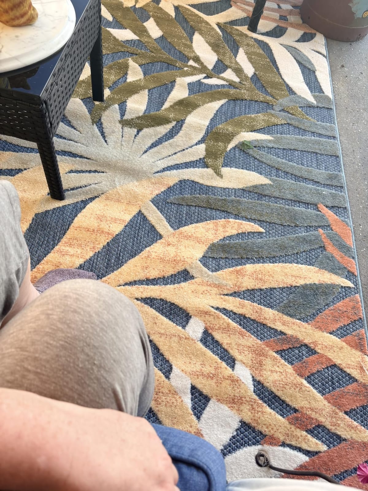 JONATHAN Y Tropics Palm Leaves Indoor Outdoor Area Rug 8X10 Gray/Blue customer photo 2