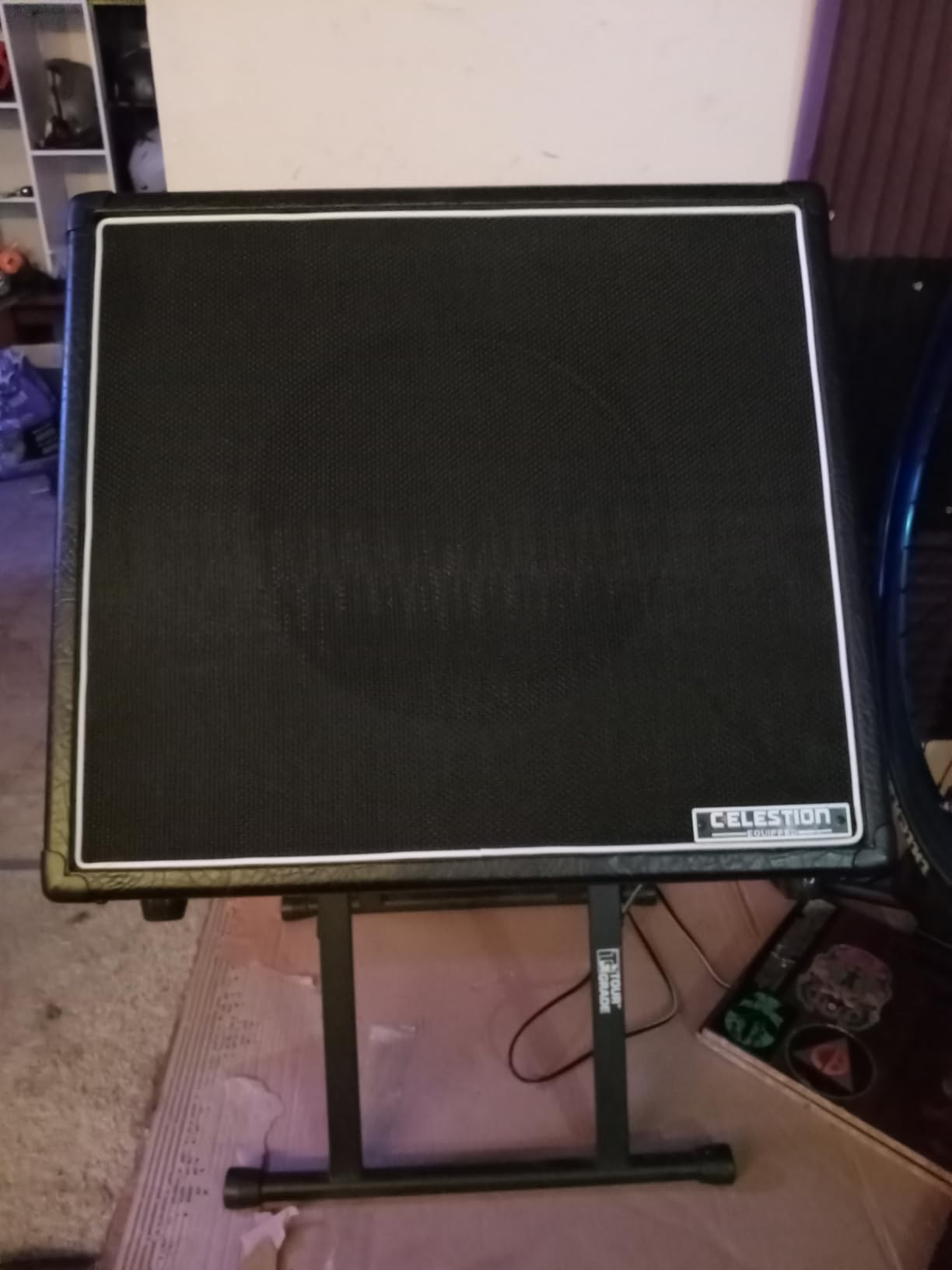 Monoprice 1x12 Guitar Speaker Cabinet With Celestion Vintage 30, Designed to Match to our 30-Watt Stage Right Head - Stage Right Series customer photo 1