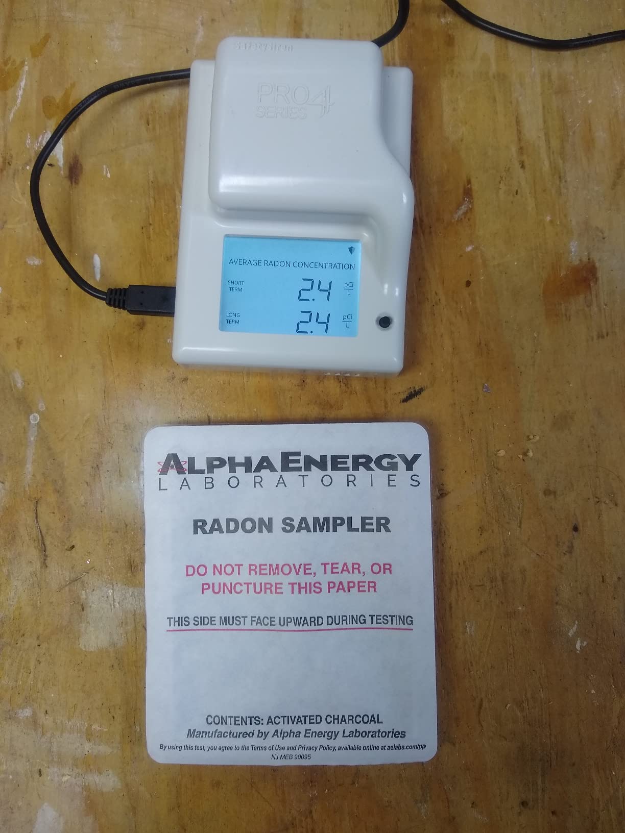 Safety Siren Pro4 Series Plug-in Radon Detector for Home Basement & Office customer photo 2