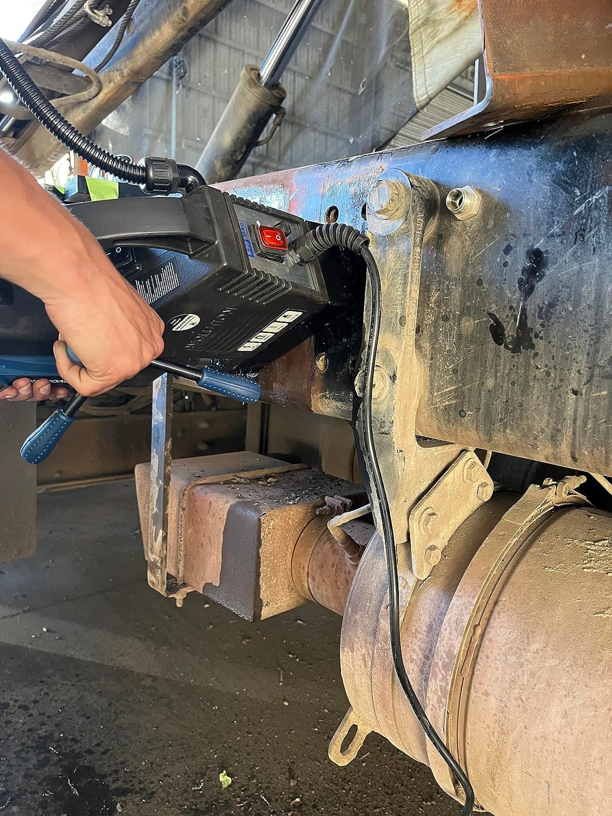 Evolution Heavy Duty 1-1/8 inch Industrial Magnetic Drill with Carry Case - S28MAG customer photo 1