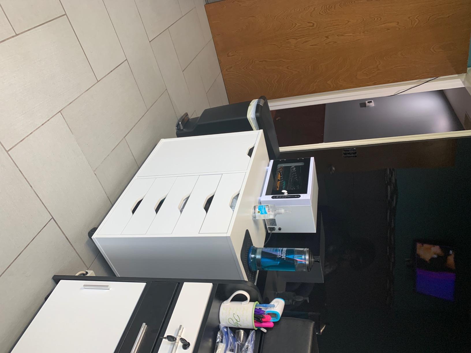 UV Sanitizer Cabinet. Dual Lamp Ultraviolet Disinfection Cabinet with Timer Setting, Suitable for Disinfection of Various Items customer photo 2
