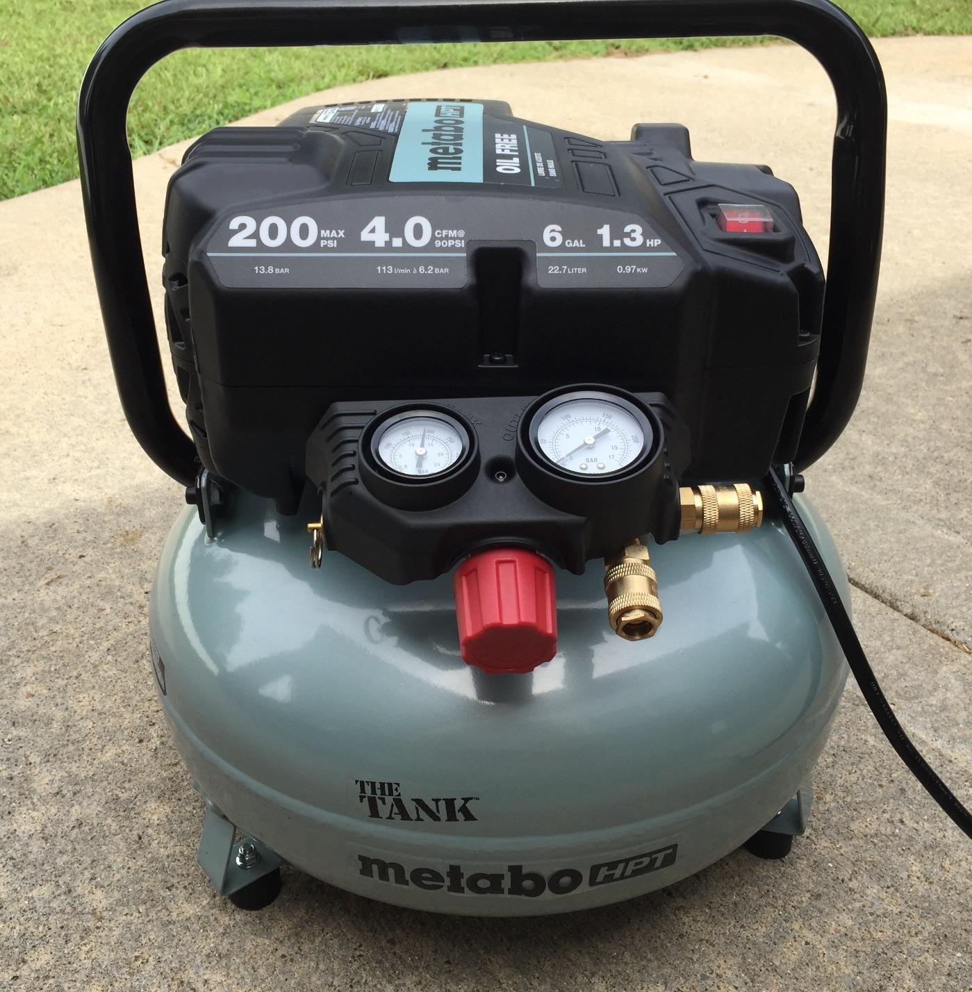 Metabo HPT Portable Pancake Air Compressor, 6 Gallon 200 PSI, EC914S customer photo 2