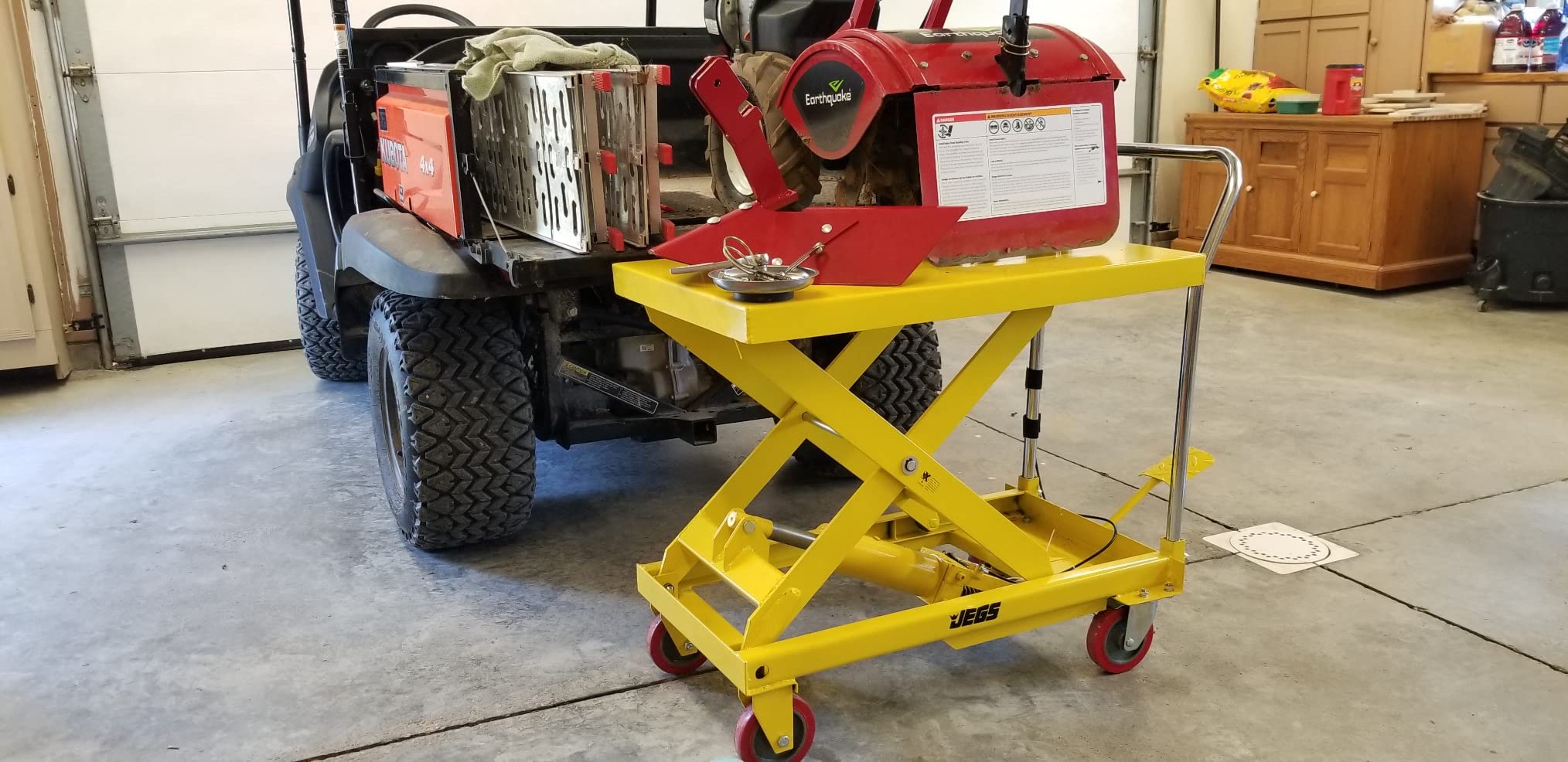 Hydraulic Lift Cart [1100 lb. Capacity] customer photo 2