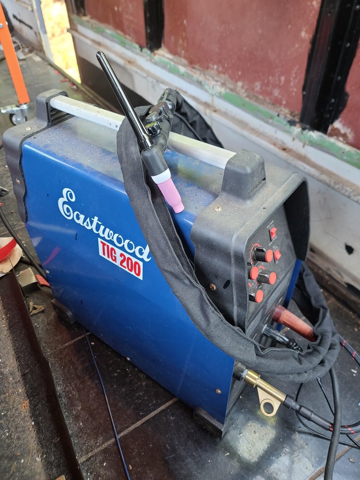 YESWELDER Tig Welding Torch WP-17FV Gas-Valve Head Flexible Head Air-Cooled customer photo 1