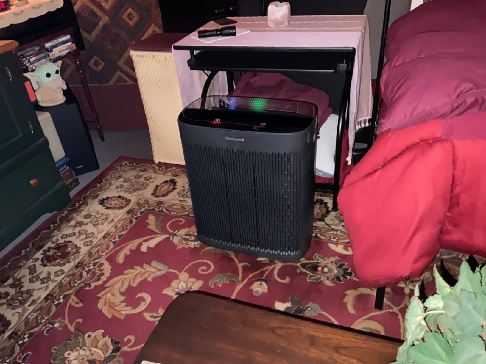 Honeywell HEPA Air Purifier for Home and Extra Large 2423 Ft² Rooms, Black customer photo 1