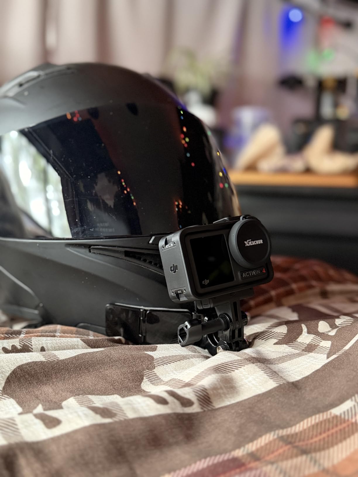 Motorcycle Helmet Chin Mount Kits with Adhesive Curved Pads Compatible with DJI Osmo Action 6, Osmo Action 5 Pro, Osmo Action 4, Osmo Action 3, Insta360, AKASO, GoPro (Version A) customer photo 2