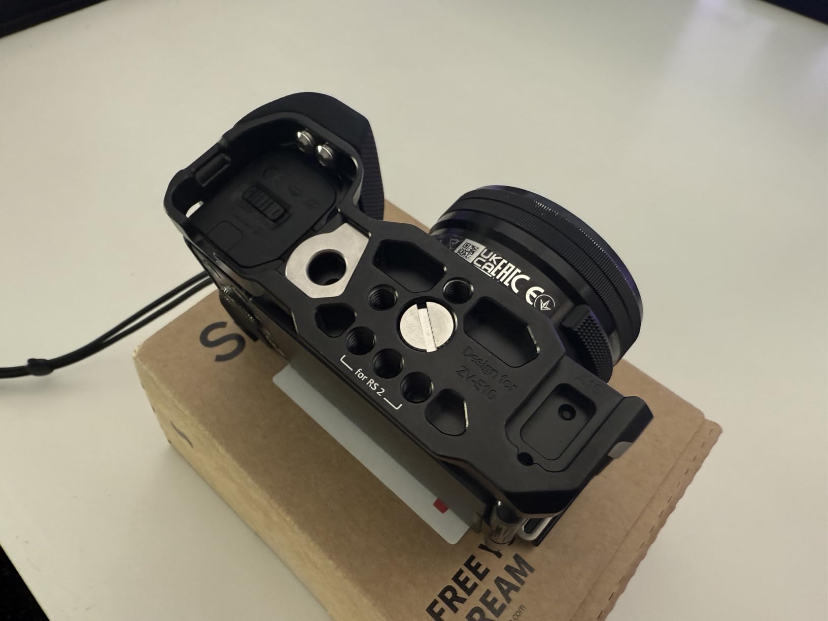 SMALLRIG ZV-E10 Cage with Silicone Handle and Built-in Threaded Holes customer photo 2