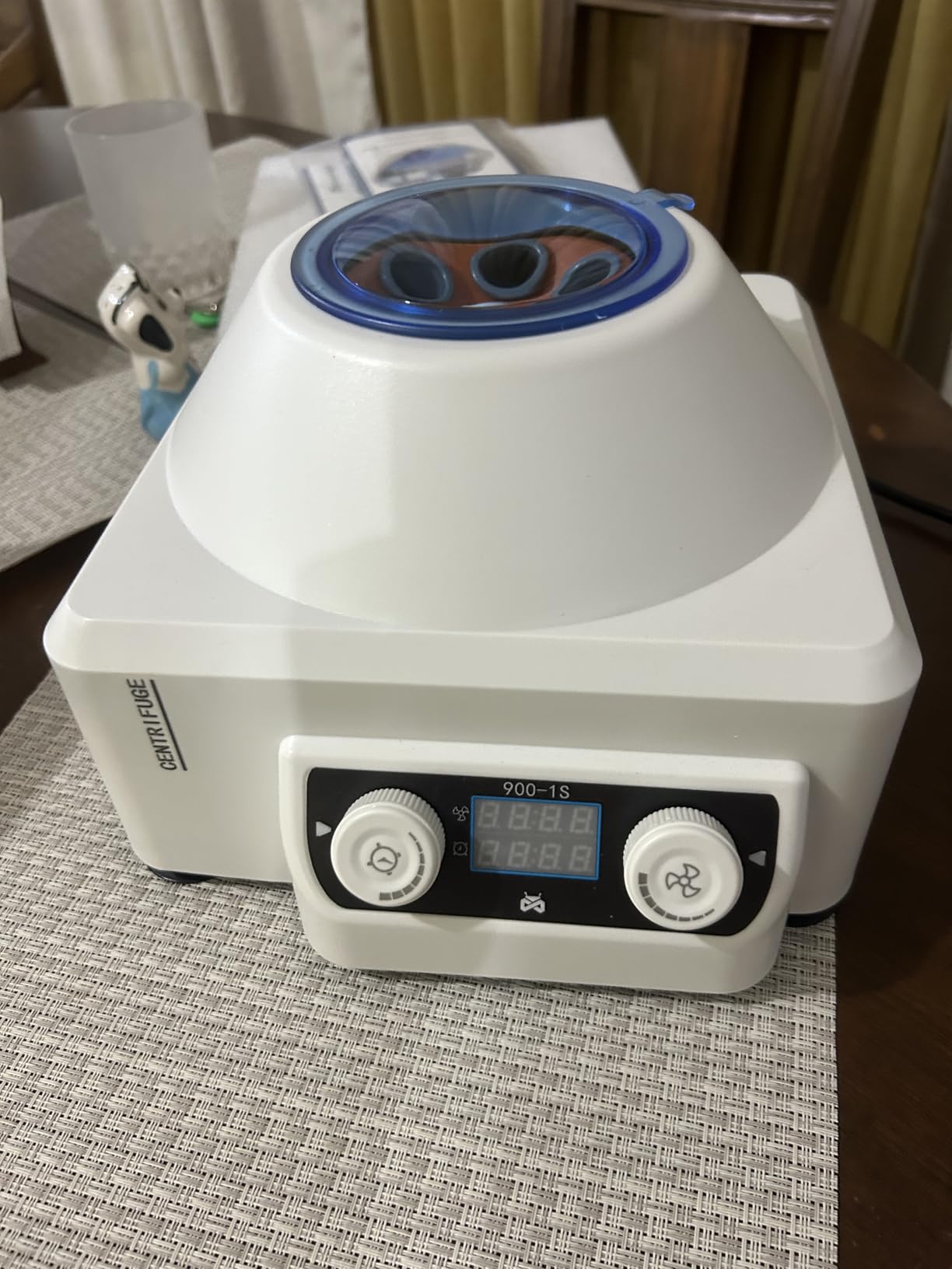 Mxmoonant Centrifuge Machine, 4000RPM Lab Benchtop PRP Centrifuges customer photo 1