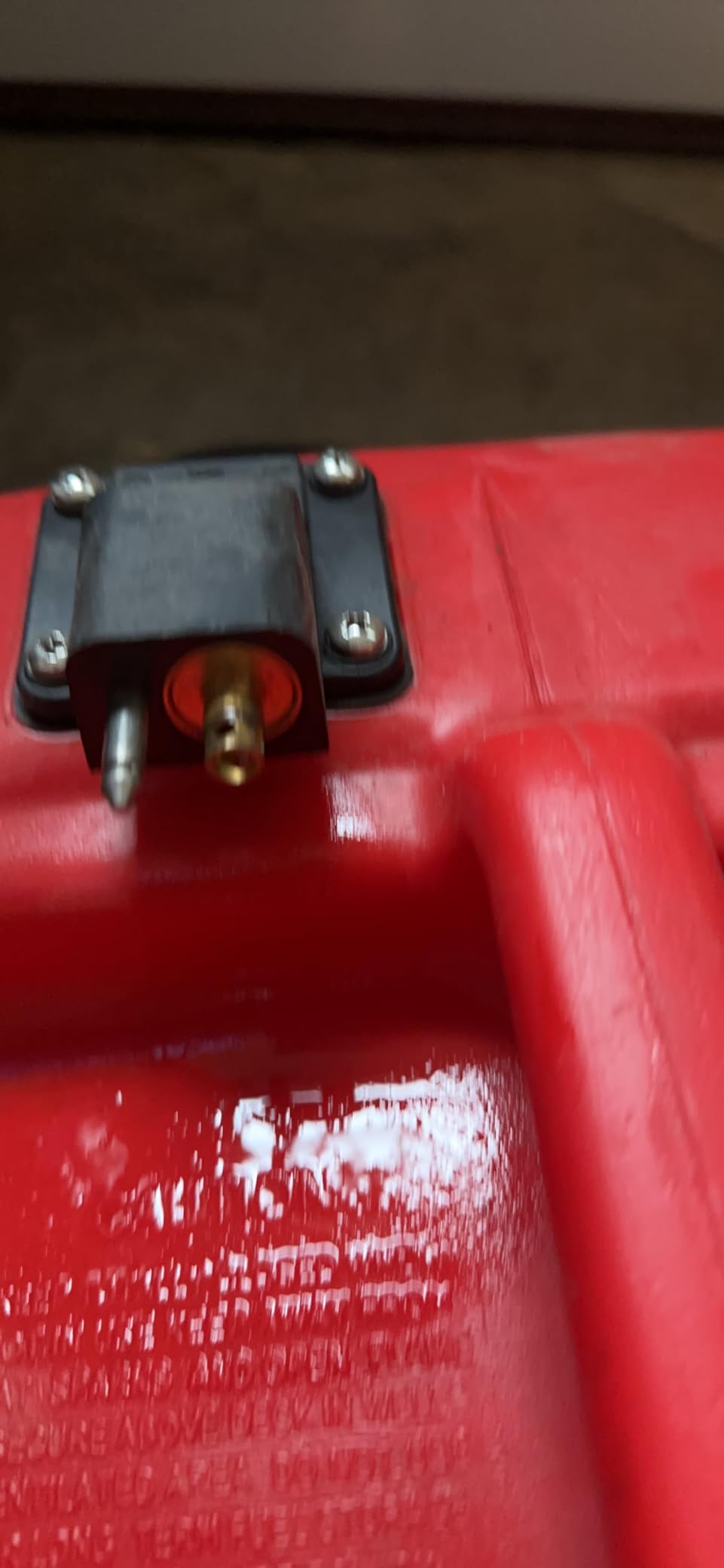 3 Gallon Portable Boat Fuel Gas tank 12L 3 Gallon Marine Outboard Gas Tank customer photo 2
