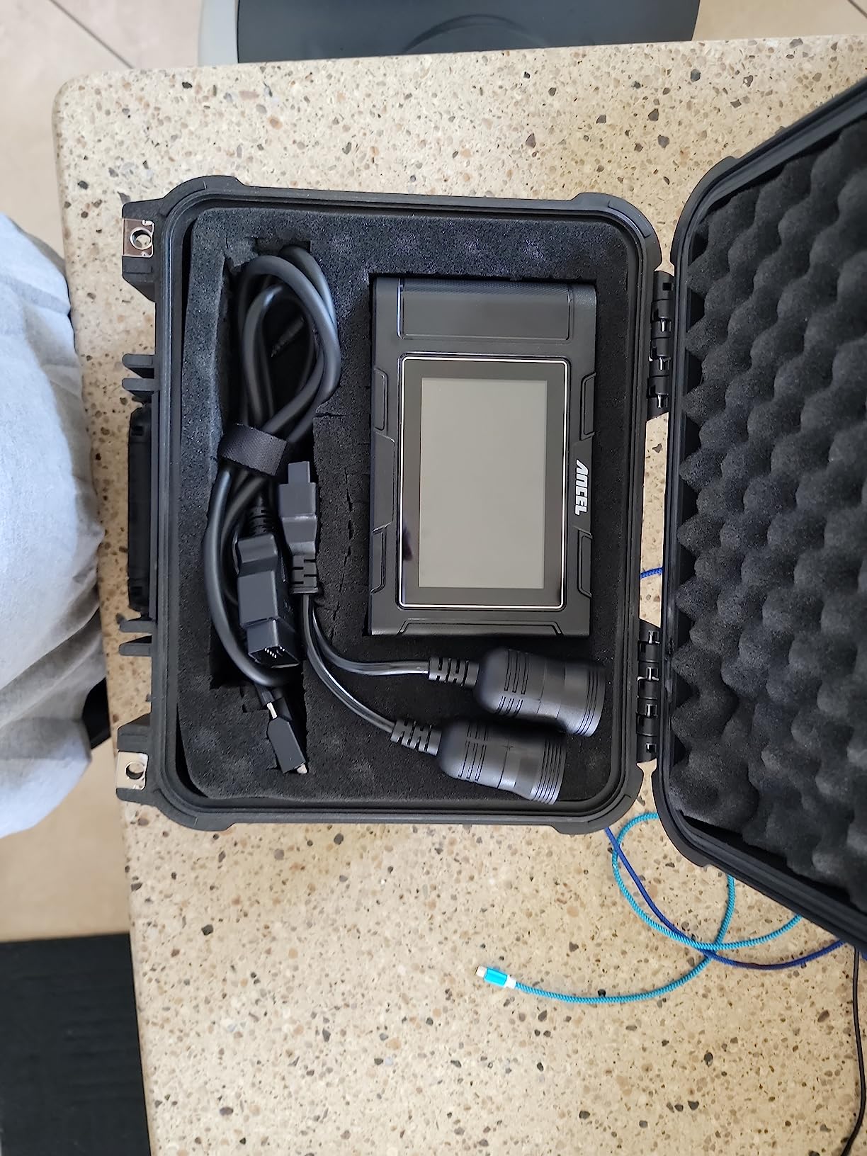 ANCEL HD3400 Pro Heavy Duty Truck Scanner with DPF Regen for Cummins, Paccar, Caterpillar, Detroit, Volvo, Mack and International, Full-System Diesel Scan Tool for 6/9-Pin HDOBD & OBD2 Vehicles customer photo 2