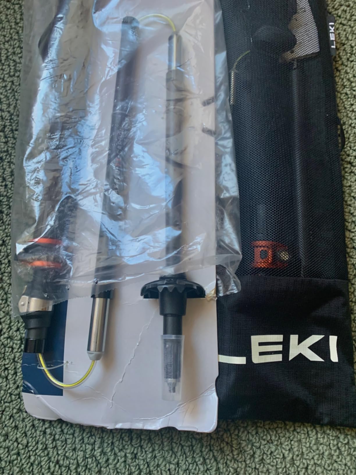 LEKI Makalu FX Carbon Trekking Poles customer photo 1