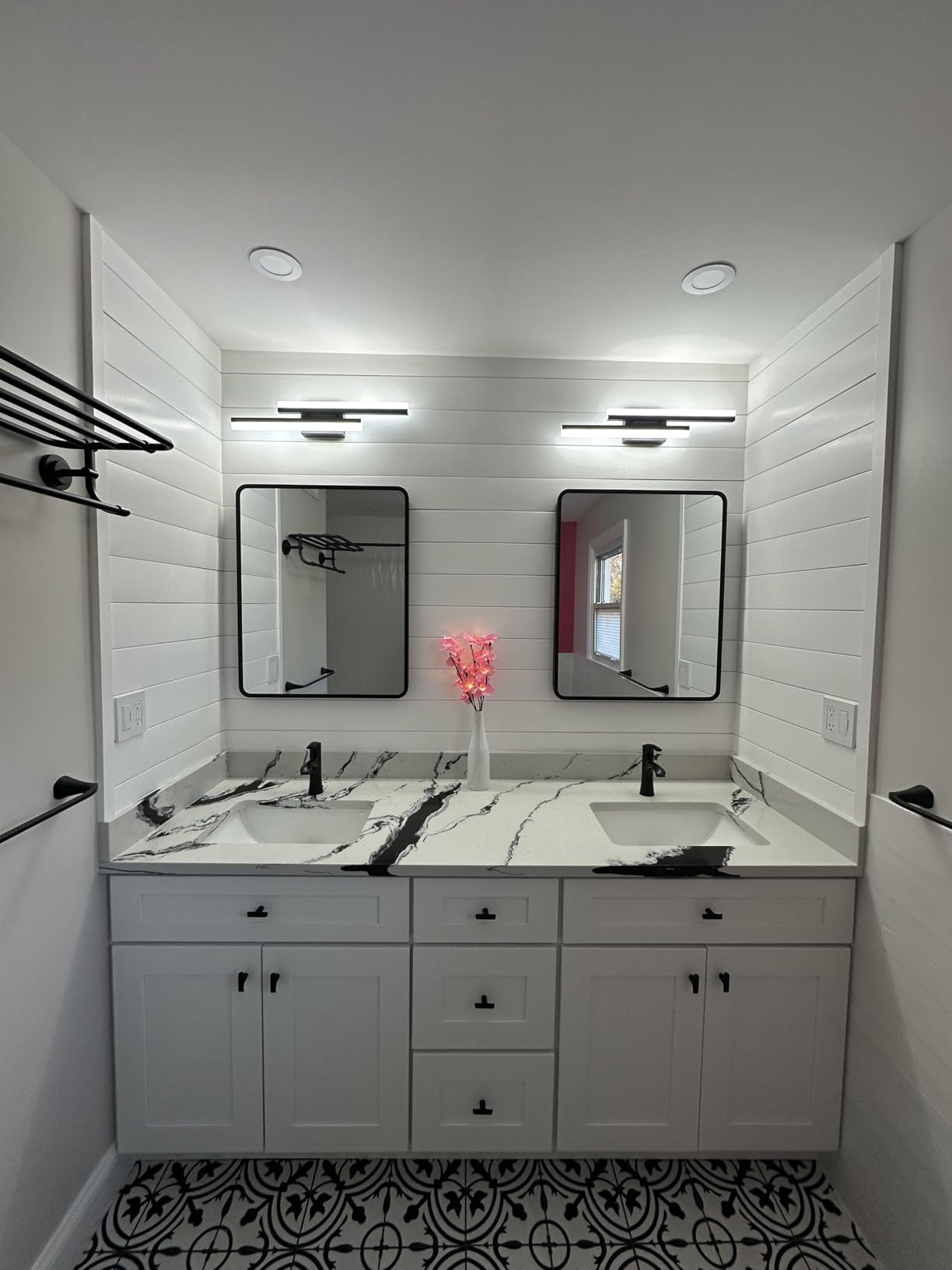 PRESDE 24 Inch LED Vanity Light Bar, Modern Black Bathroom Light Fixtures Over Mirror Dimmable customer photo 1