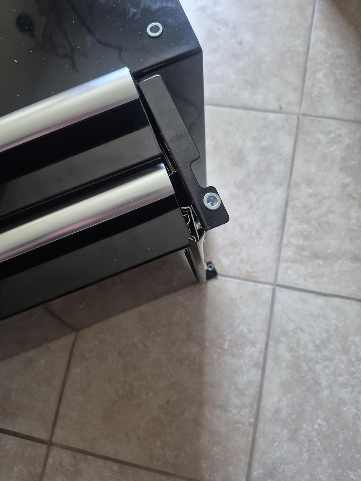 Ironton Slide-Top Mobile Tool Chest, 4 Locking Drawers, Powder-Coat customer photo 1