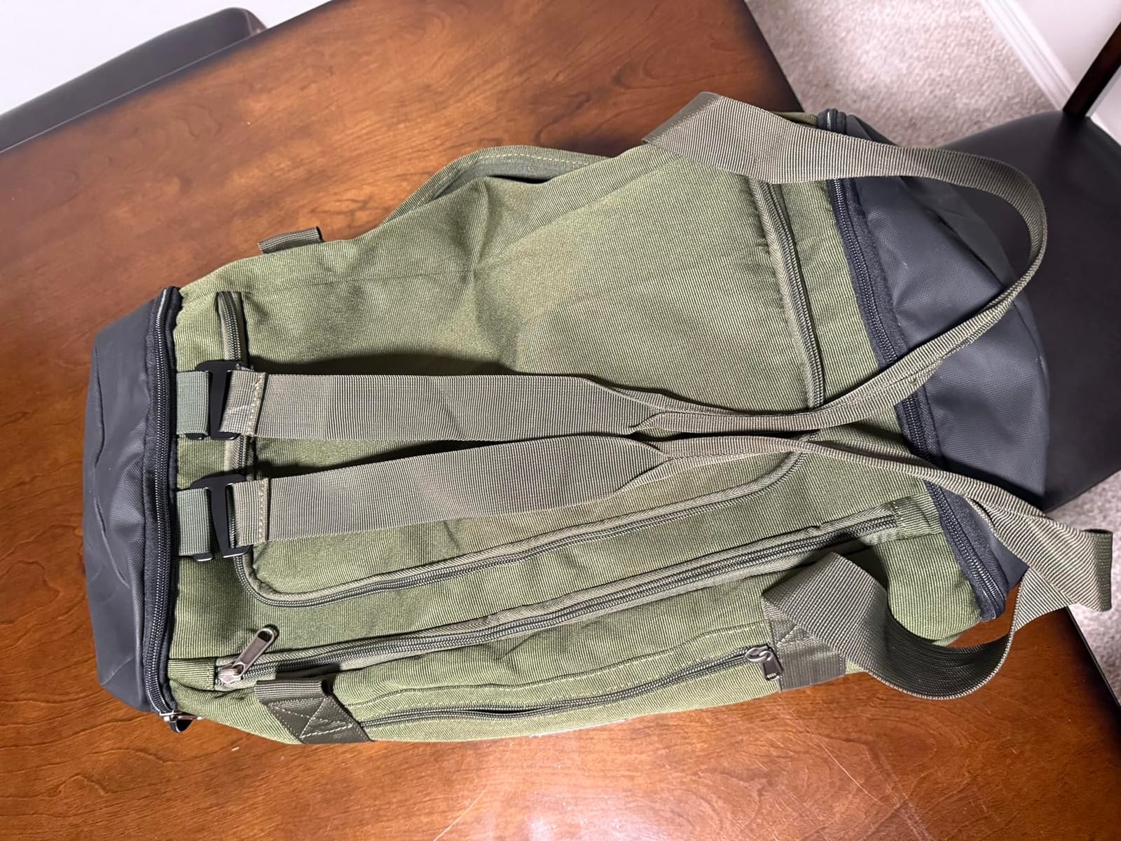 Laripwit Travel Duffle Bag for men 40L Medium Sports Gym Bag with Wet Pocket & Shoes Compartment Weekender Overnight Backpack for Traveling Duffel Bag Backpack for Women, Green customer photo 1