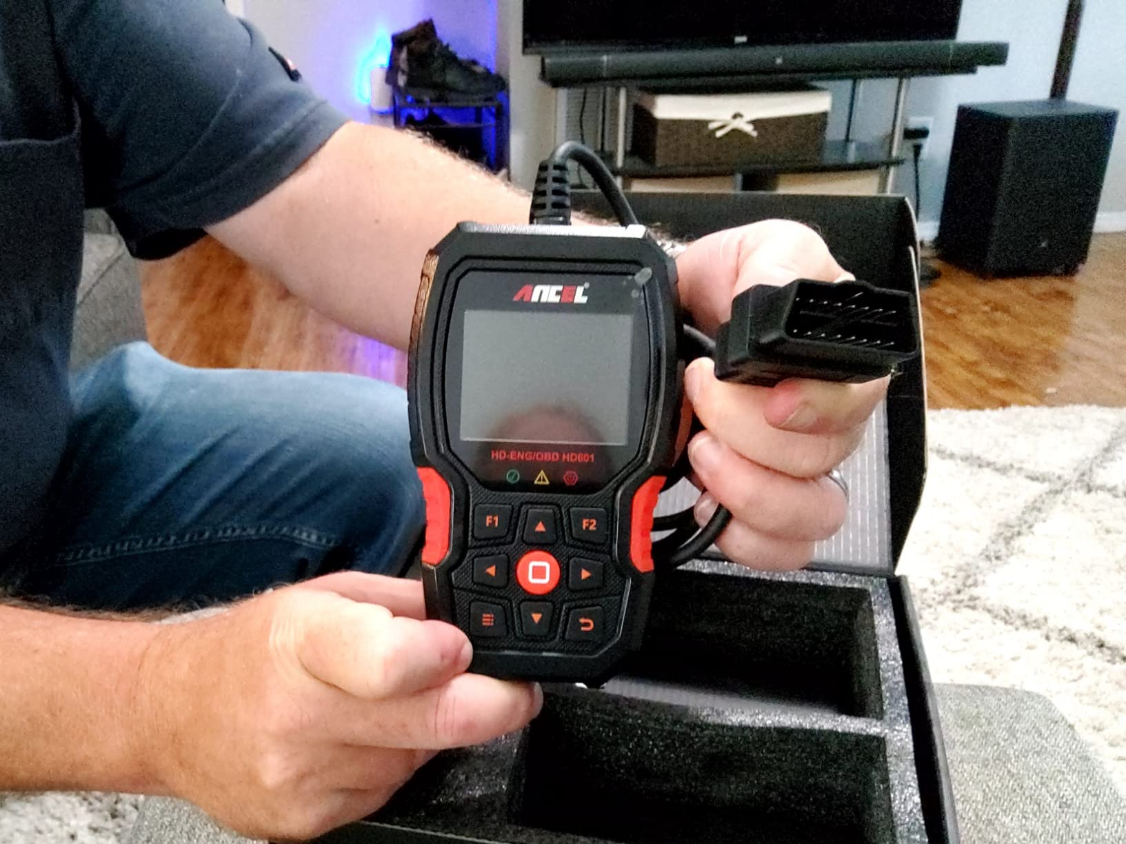 ANCEL Heavy Duty Truck Scanner HD601 All System Diesel Diagnostic Scan Tool fits for Cummins, Detroit, Freightliner, International, Paccar, Check Engine for Truck & Car 2 in 1 Code Reader customer photo 2