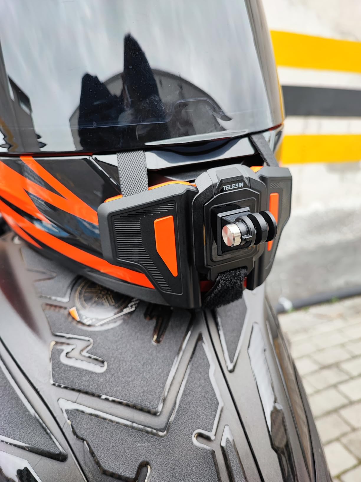 TELESIN 180° Adjustable Motorcycle Helmet Chin Mount for Action Cameras customer photo 1
