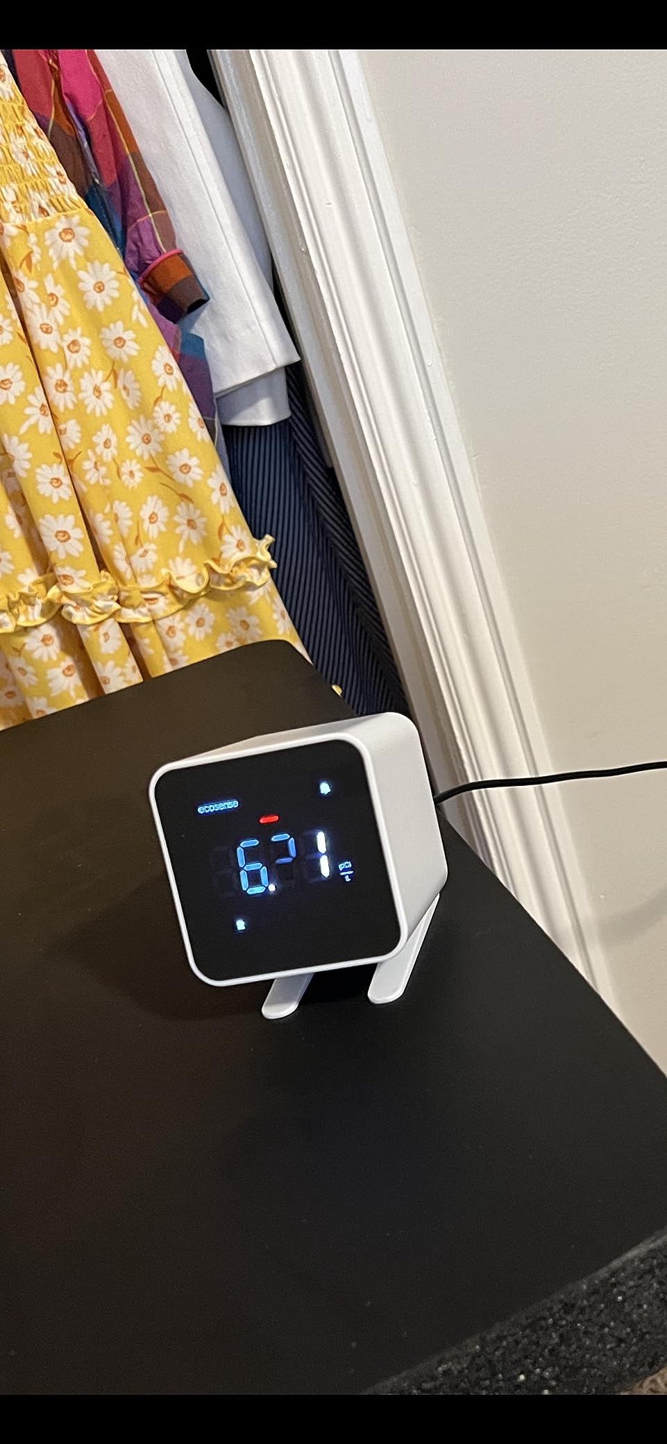 Ecosense Digital Radon Detector for Home, Plug-in, Display, EB100 customer photo 1