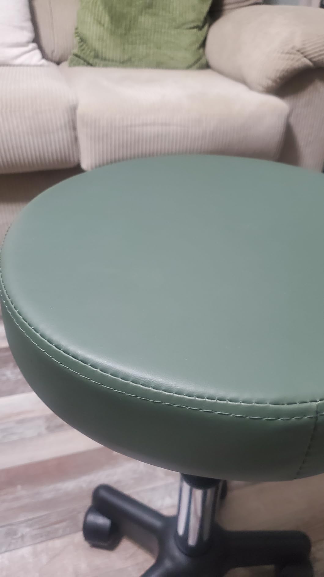 FURWOO Round Rolling Stool Height Adjustable Stool with Wheels for Spa Salon Massage Black customer photo 2