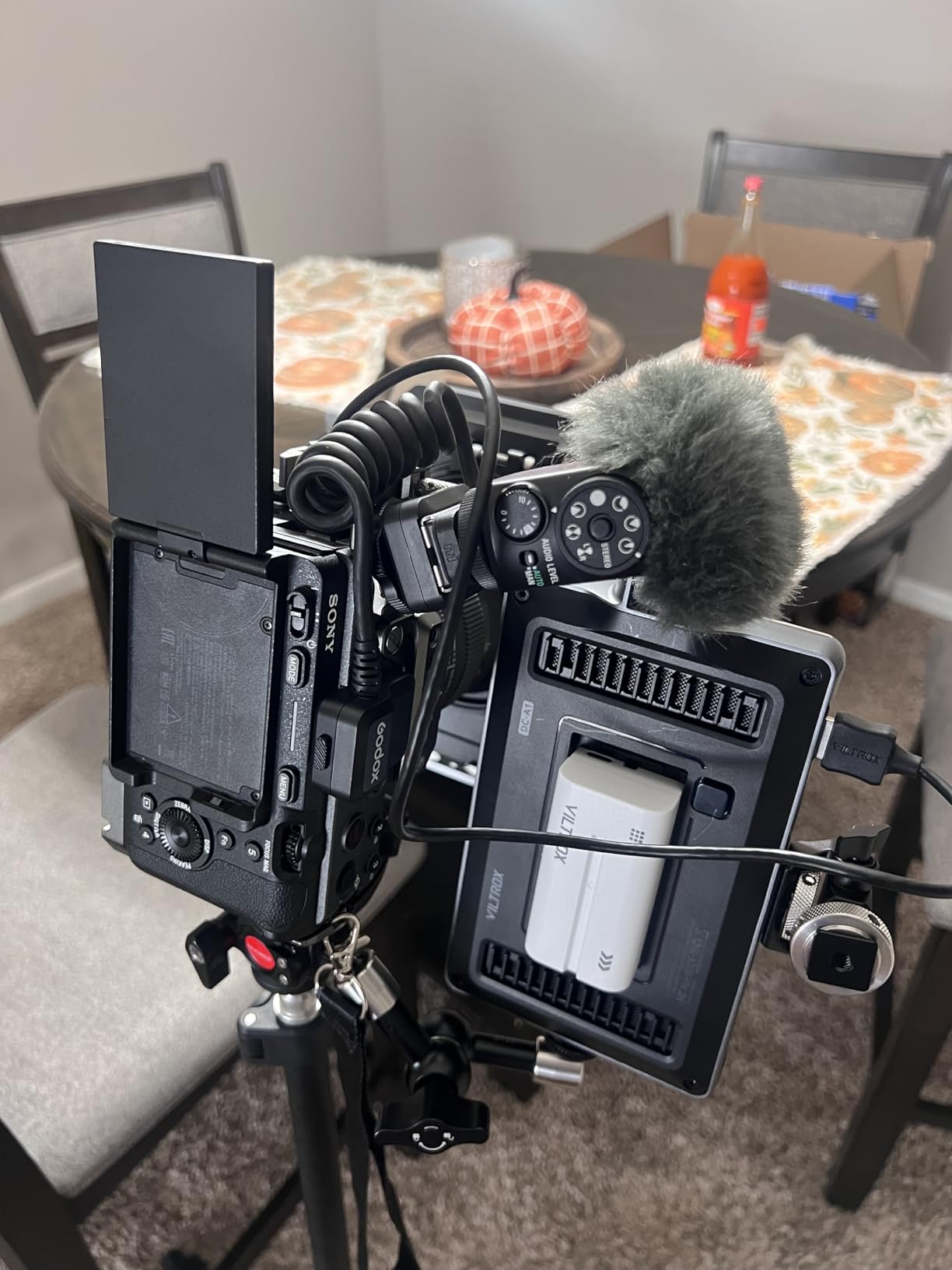 SONY Cinema Line FX30 Super 35 Camera, Gray customer photo 1