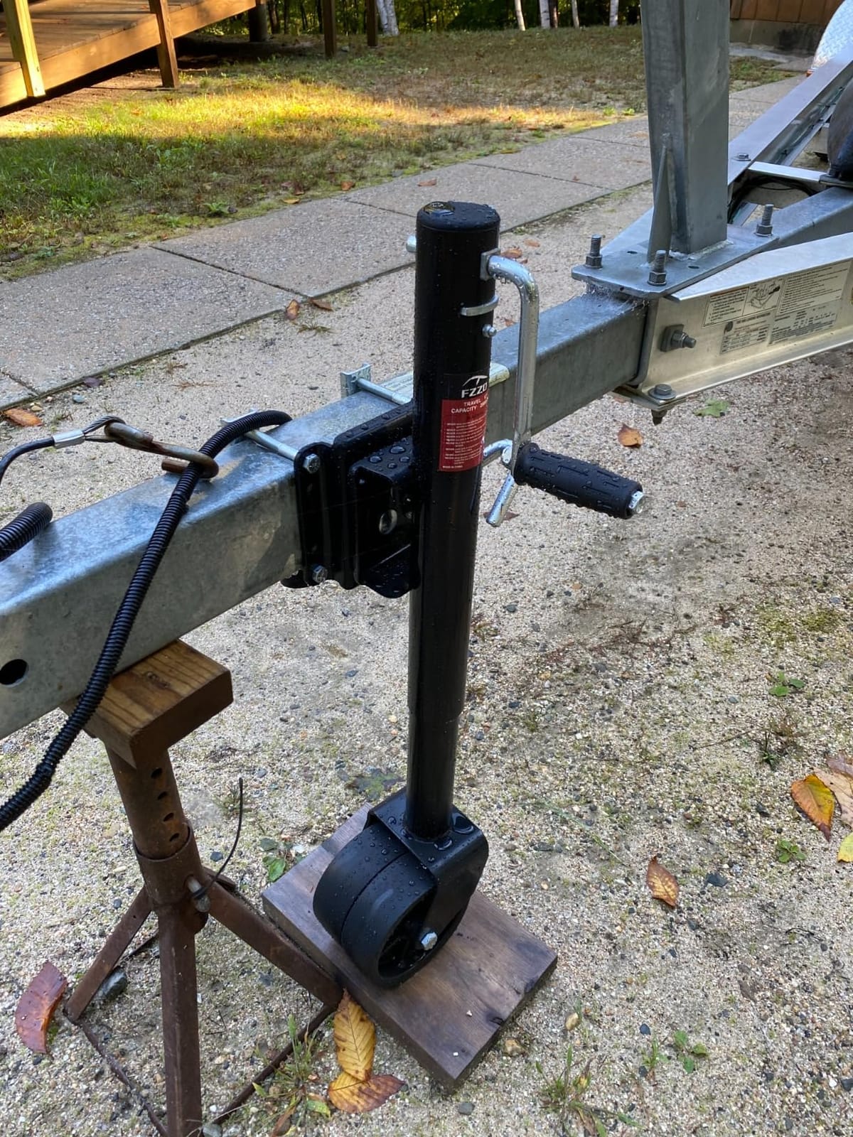 FZZD 2000lbs Trailer Jack with Wheel, Heavy Duty Swivel Boat Jack customer photo 2