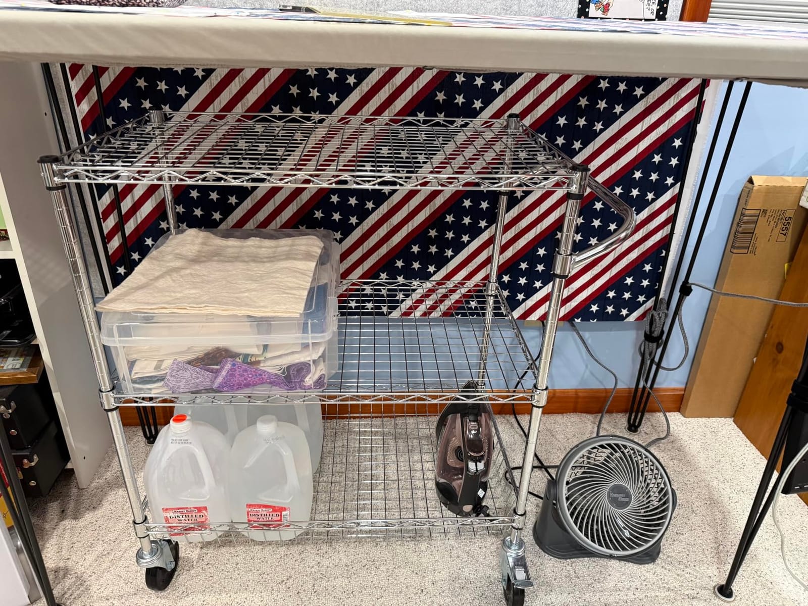 VEVOR Kitchen Utility Cart, 3 Tiers, Wire Rolling Table with 661 LBS Capacity, Steel Service Desk on Wheels, Metal Storage Trolley with 80 mm Deep Basket Curved Handle 6 Hooks customer photo 2