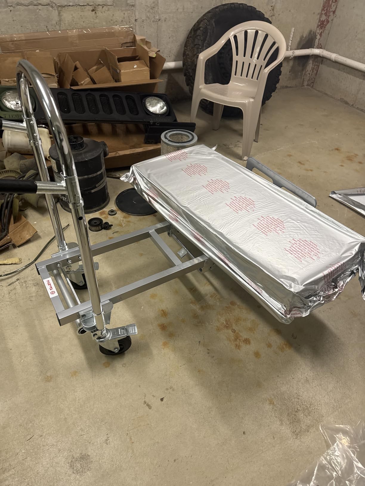 Suzhi Hand Truck Dolly Cart Heavy Duty/with 2 Wheels,600 Lbs Load, 2 Straps for Moving Furniture/Appliance/Carton/Warehouse/Office customer photo 2