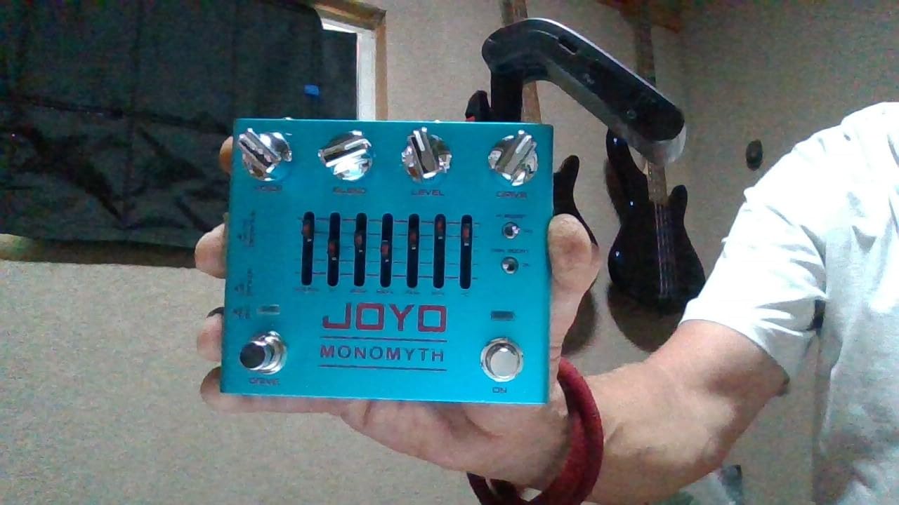 JOYO Bass Preamp & DI Guitar Pedal, 6-Band Graphic EQ with Blend/Voice/Drive Control, Treble & Gain Boost, XLR DI Out & Cab Sim, Bypass (MONOMYTH R-26) customer photo 2