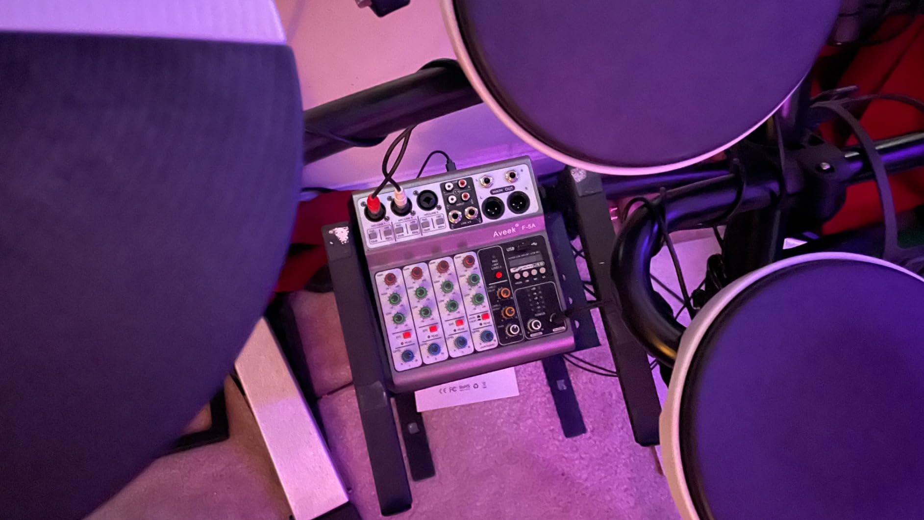 Aveek 5 Channel Audio Mixer, Built-in PC Recording Interface Sound Board customer photo 2