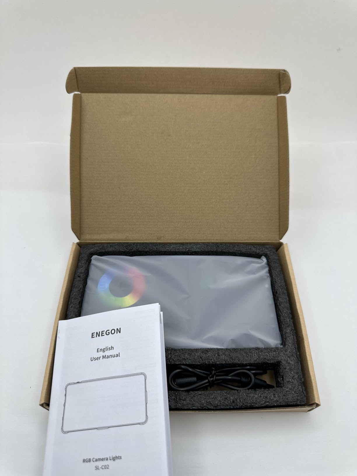 ENEGON RGB Video Light, Built-in 4000mAh Rechargeable Battery LED Camera Light Full Color 24 Common Light Effects, CRI≥95 2500-9000K LED Video Light Panel with Power Bank Function. customer photo 2